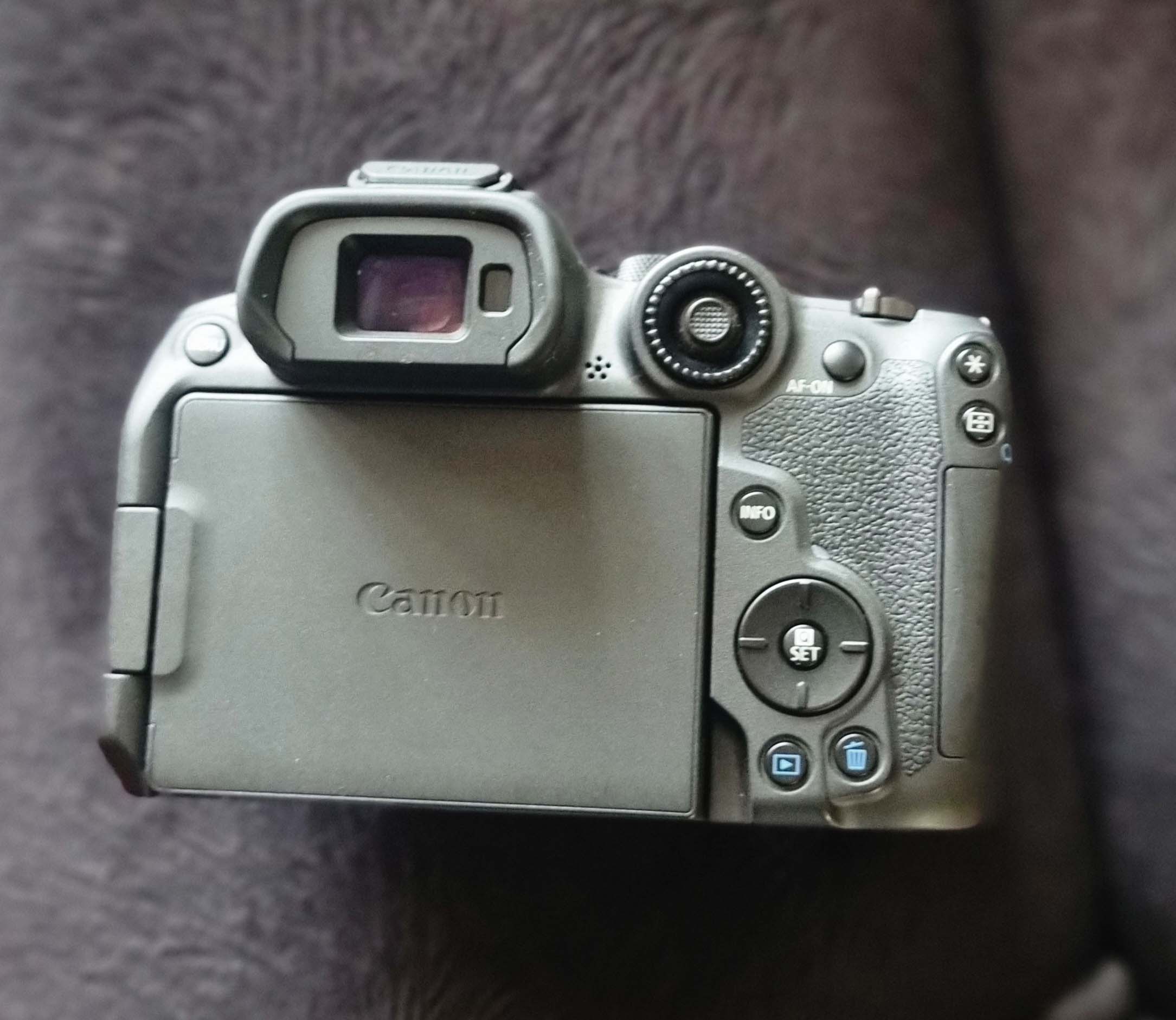 Canon-Camera-Back-View