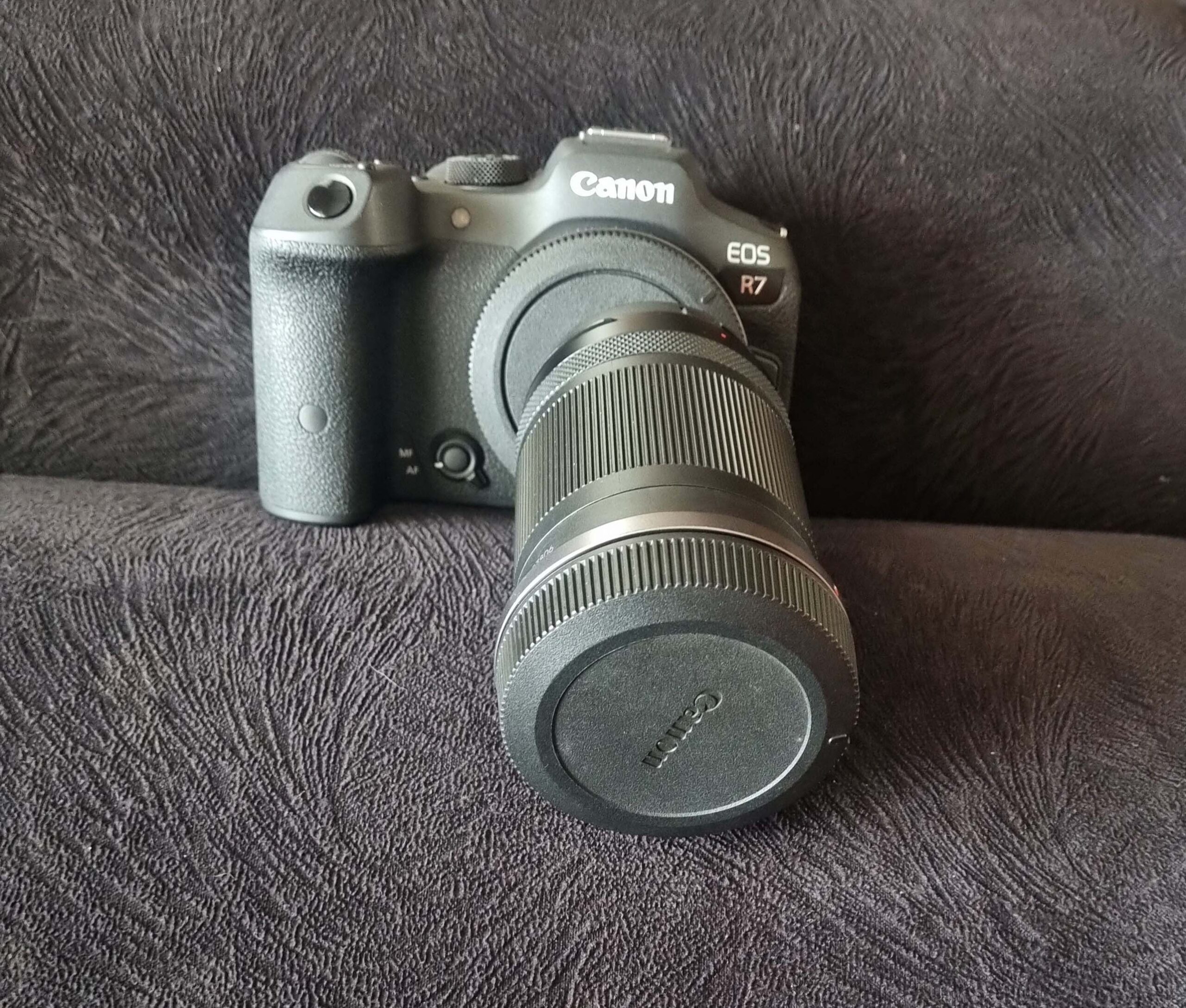 Canon-Camera-Front-View-2