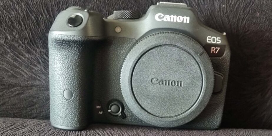 Canon-Camera-Front-View